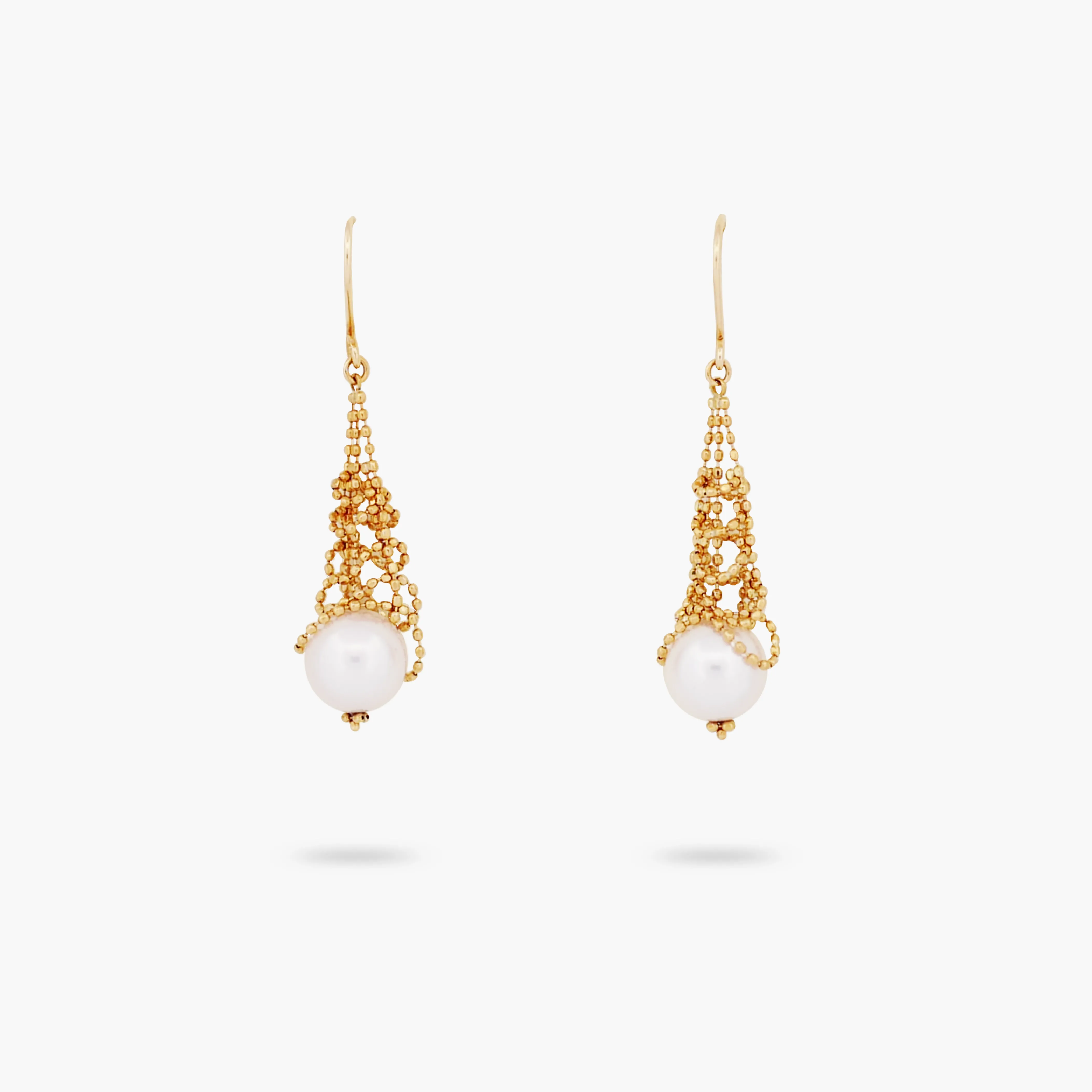 Amare Wear Regal Akoya Pearl Chandelier Earrings(18k)