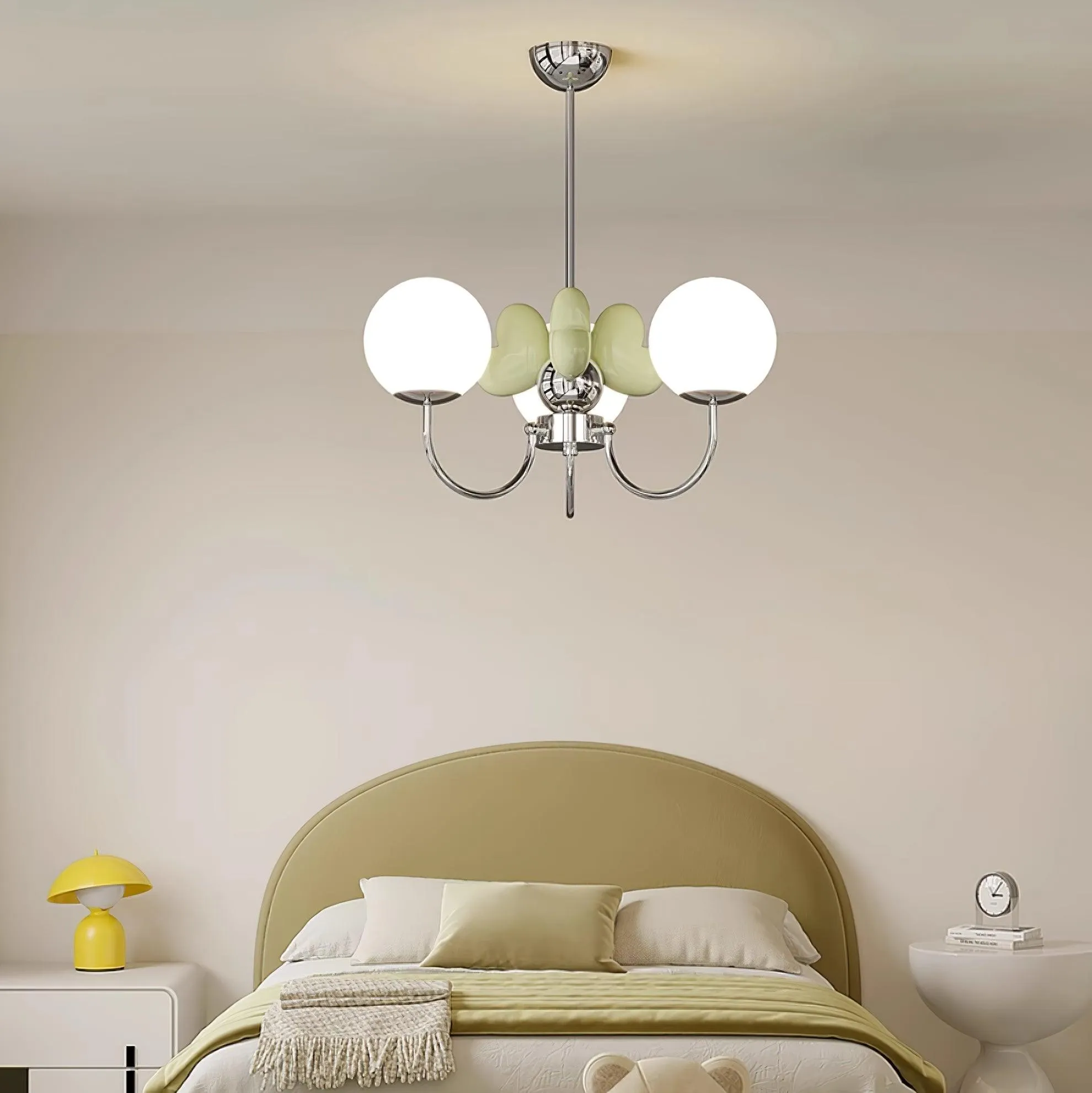 Cream Nica Chandelier