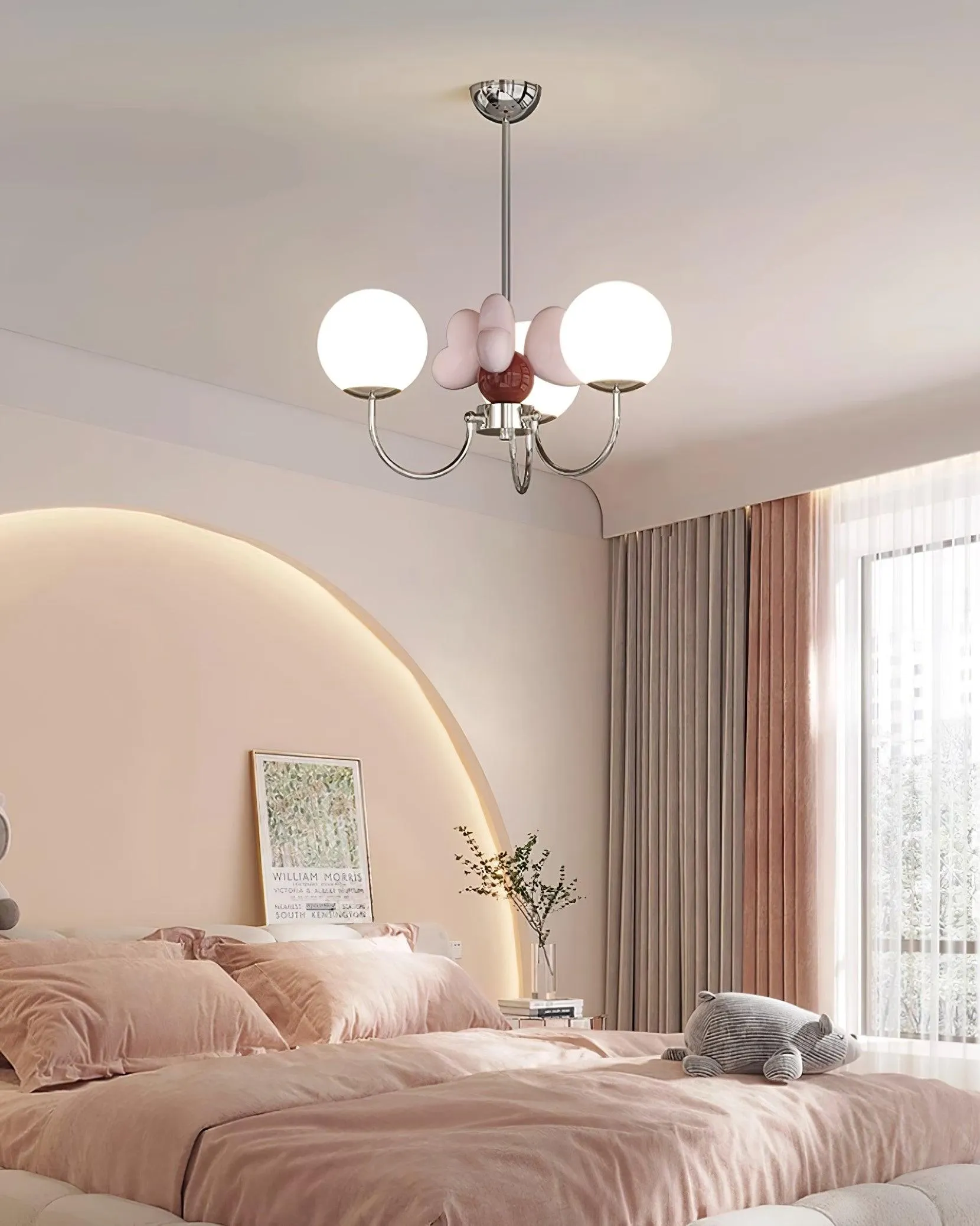 Cream Nica Chandelier