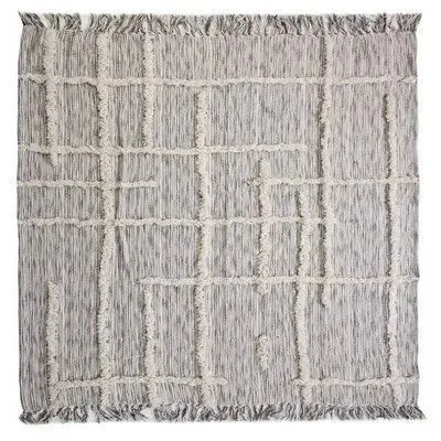 Dayton 80144GYN Grey/Natural Throw Blanket