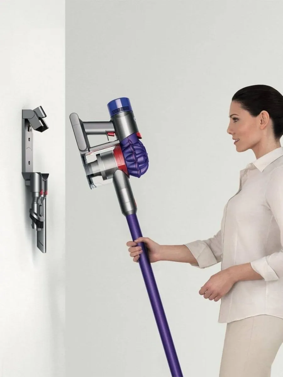 Dyson V7ANIMALEXTRA 351975-01 Cordless Vacuum Cleaner - 30 Minute Run Time