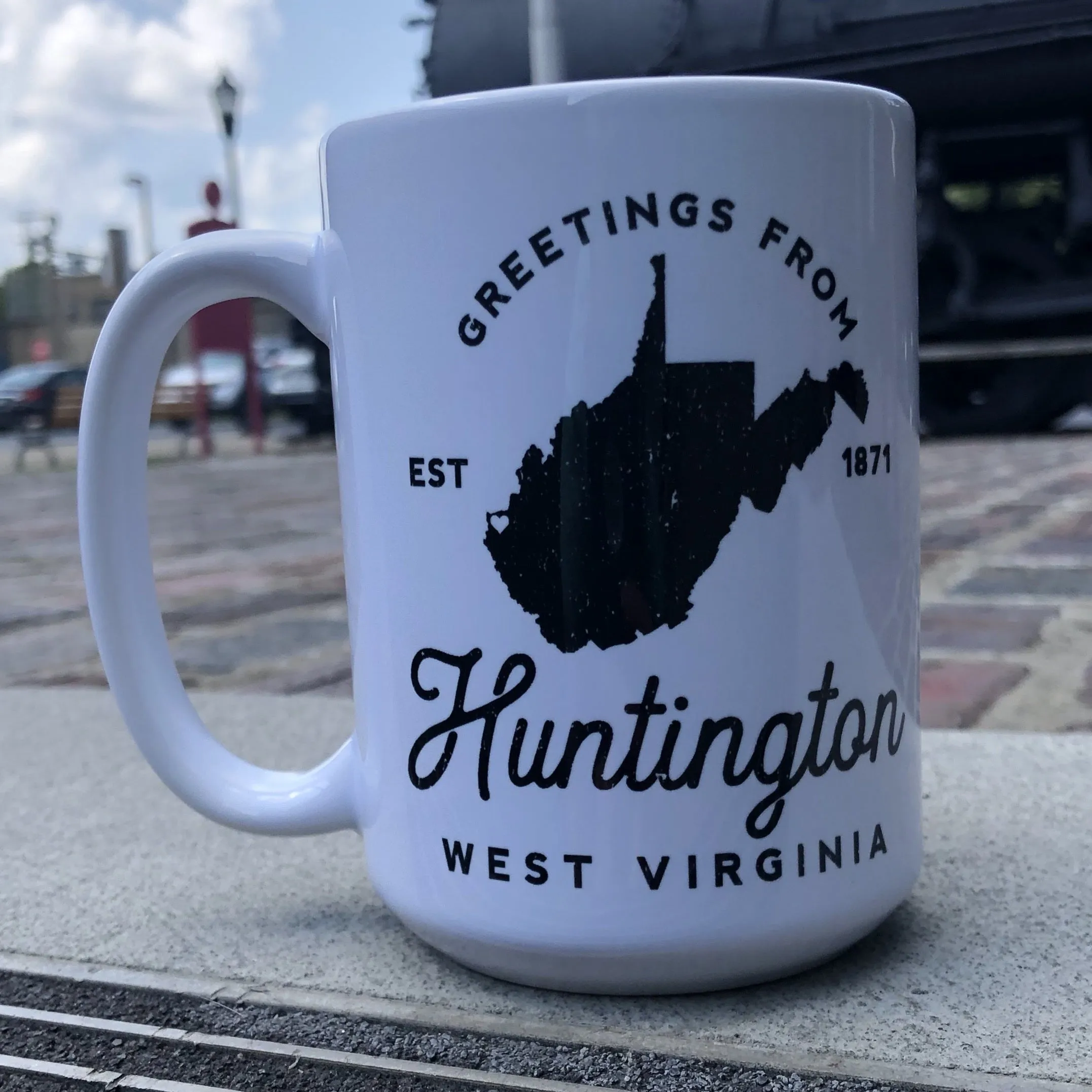 GREETINGS FROM HUNTINGTON MUG