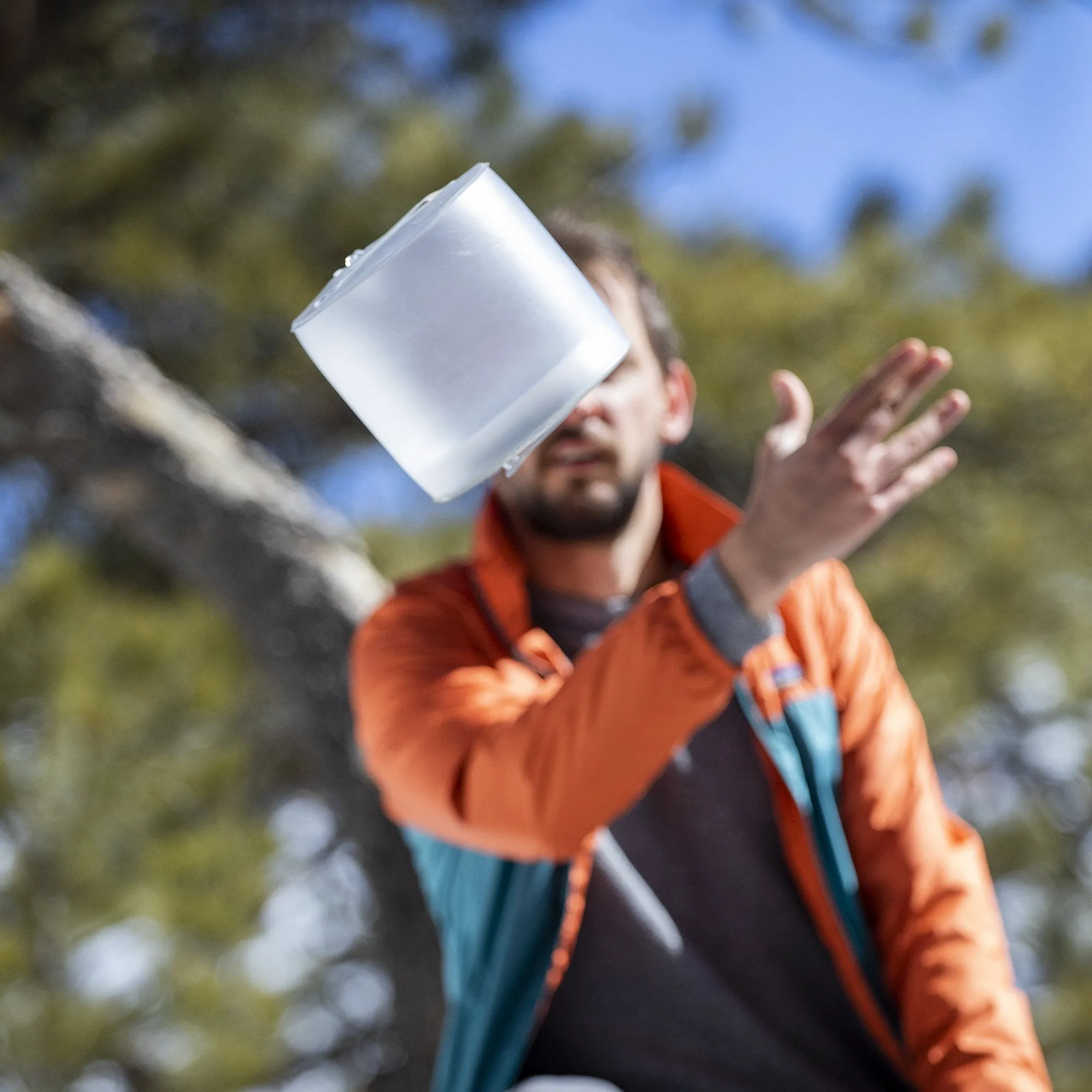 Luci Base: Solar Inflatable Lantern   Power Bank