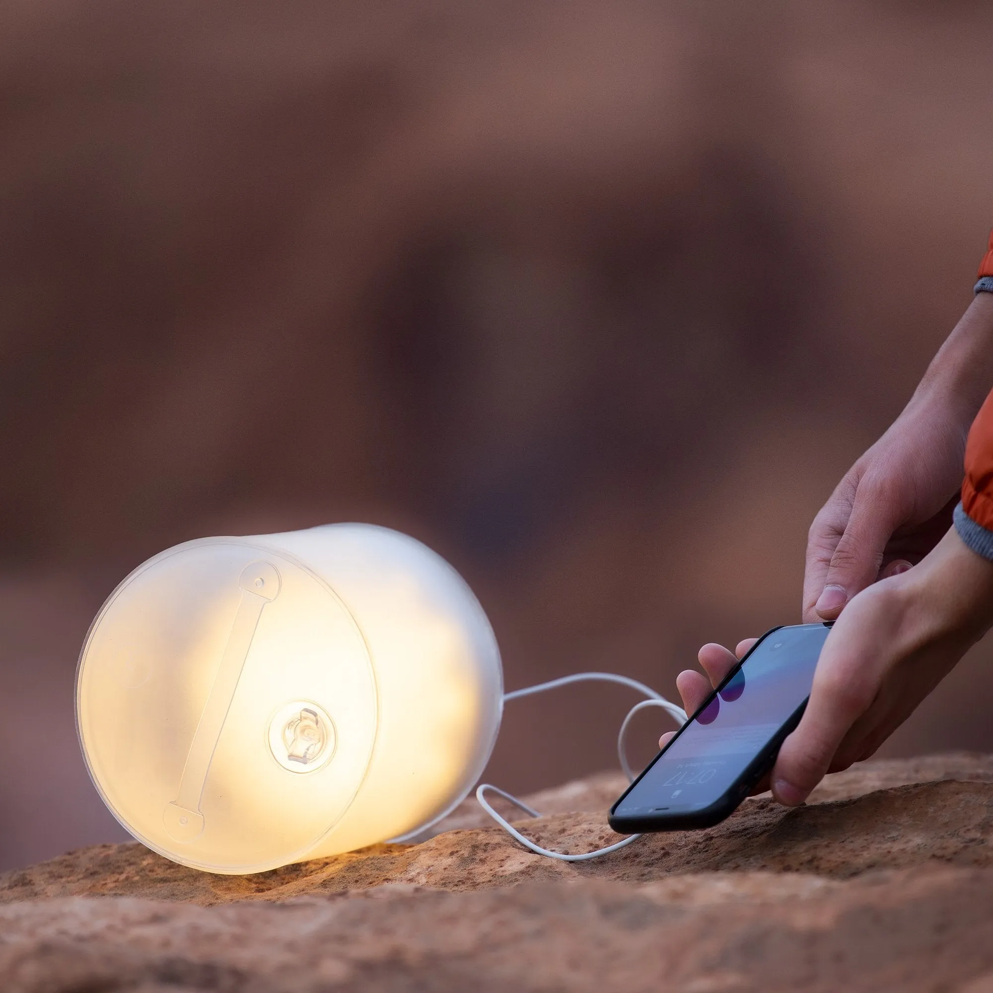 Luci Base: Solar Inflatable Lantern   Power Bank