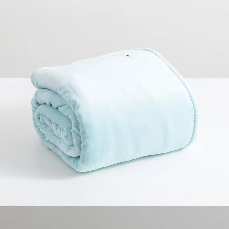 Renee Taylor Plush Ultra Soft Velvet Blanket