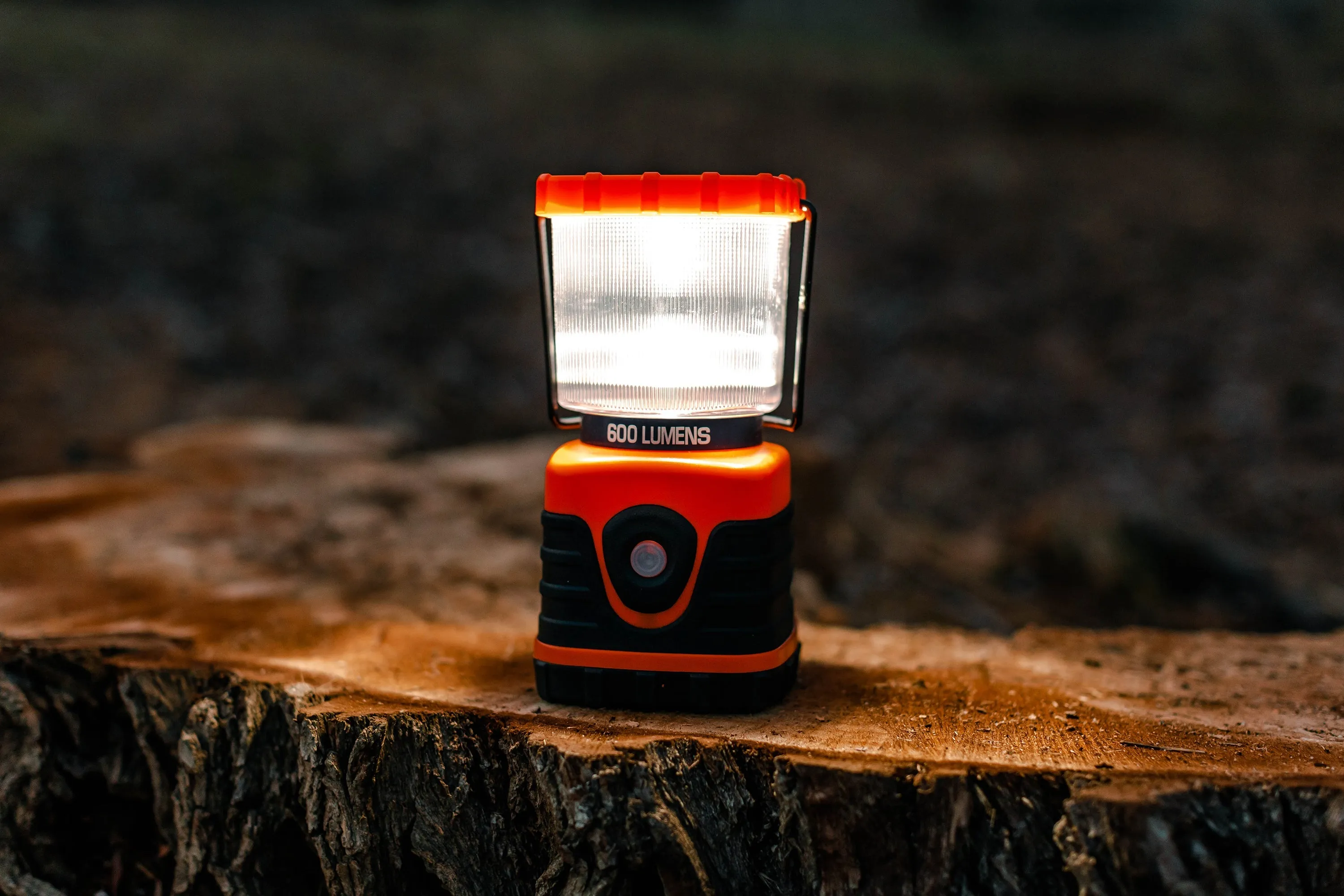 Solar 600 Lumens Lantern With Cree Bulb, Usb Plug In