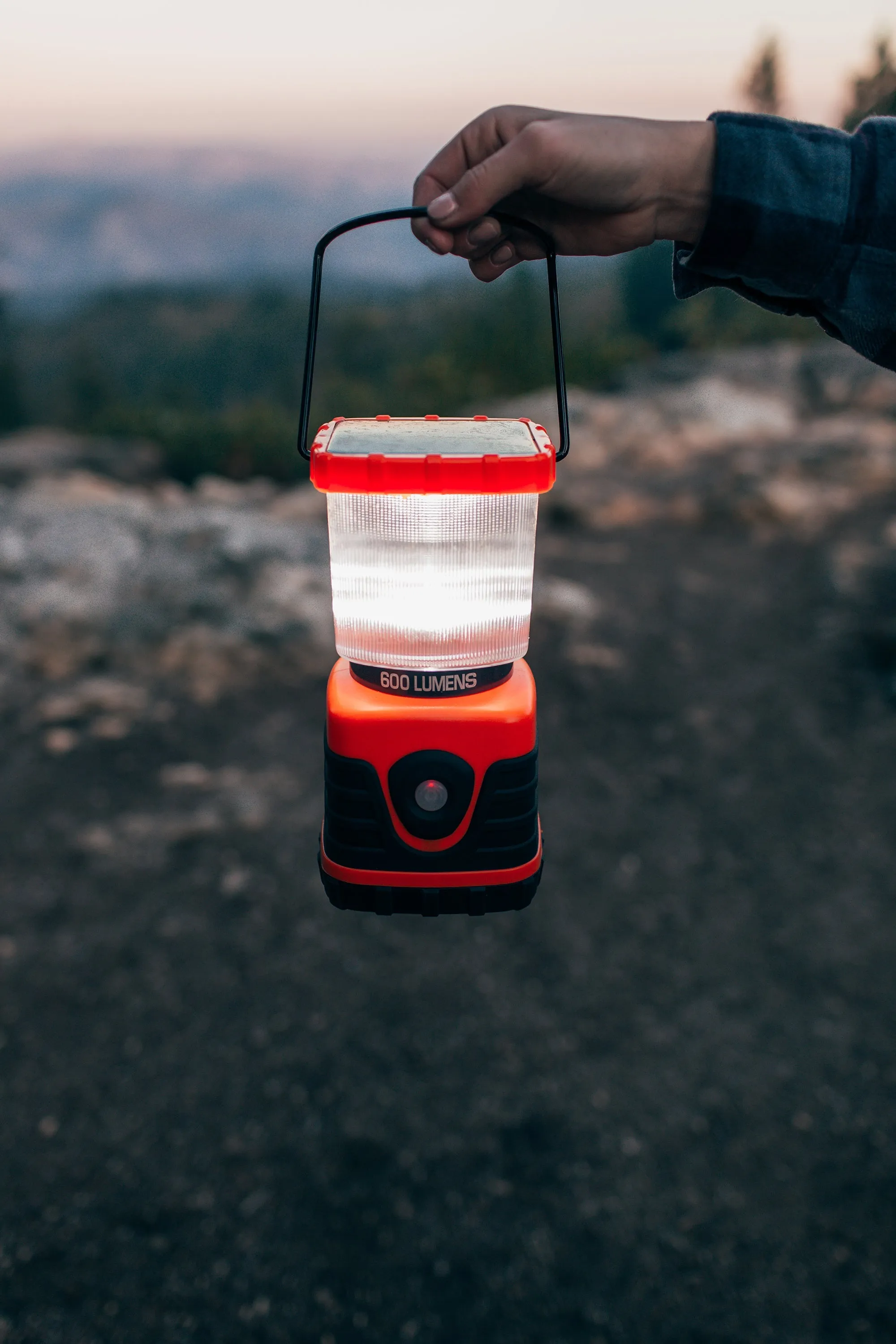 Solar 600 Lumens Lantern With Cree Bulb, Usb Plug In