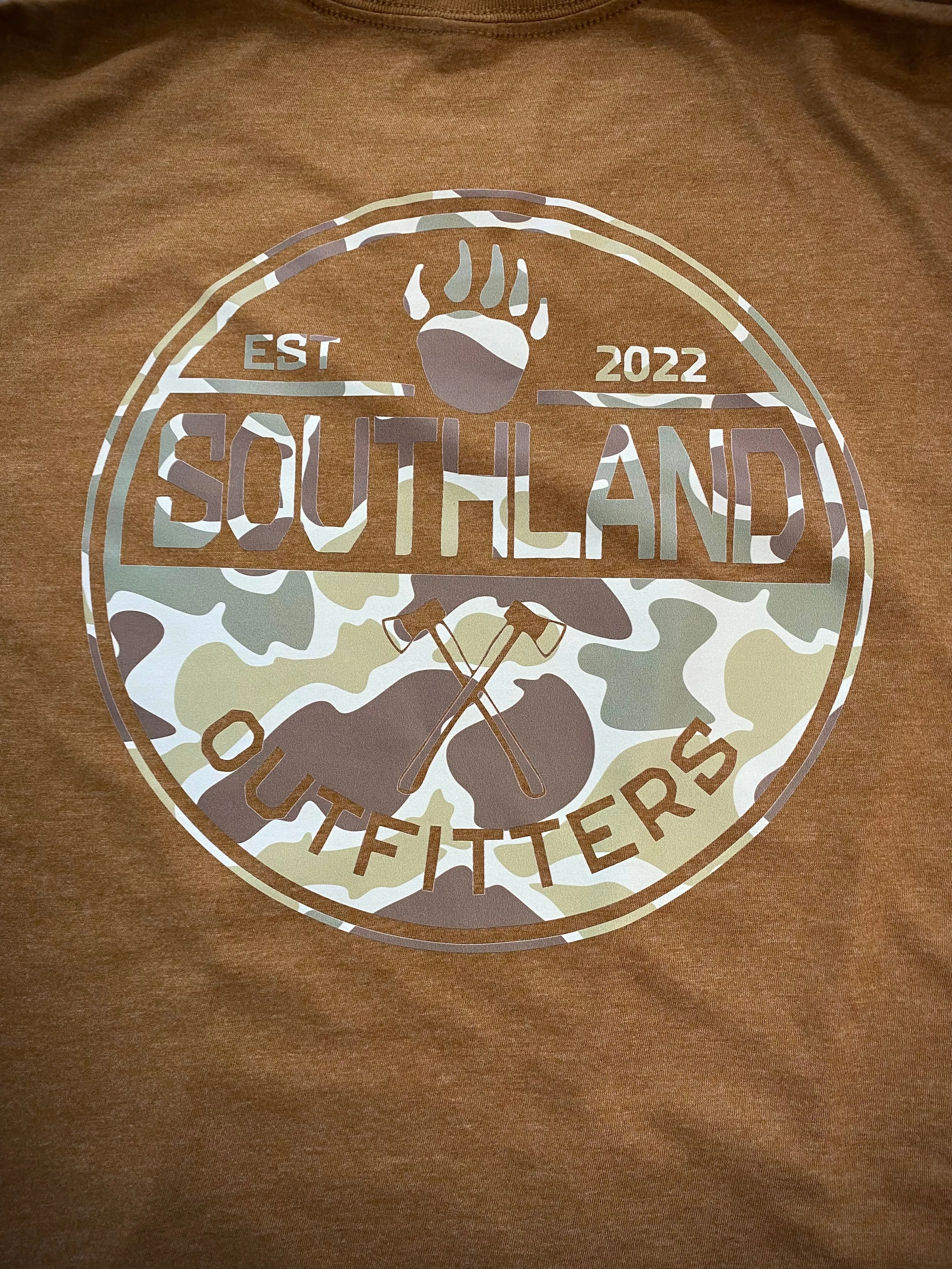 Southland Outfitters - Camo Circle - Graphic Tee