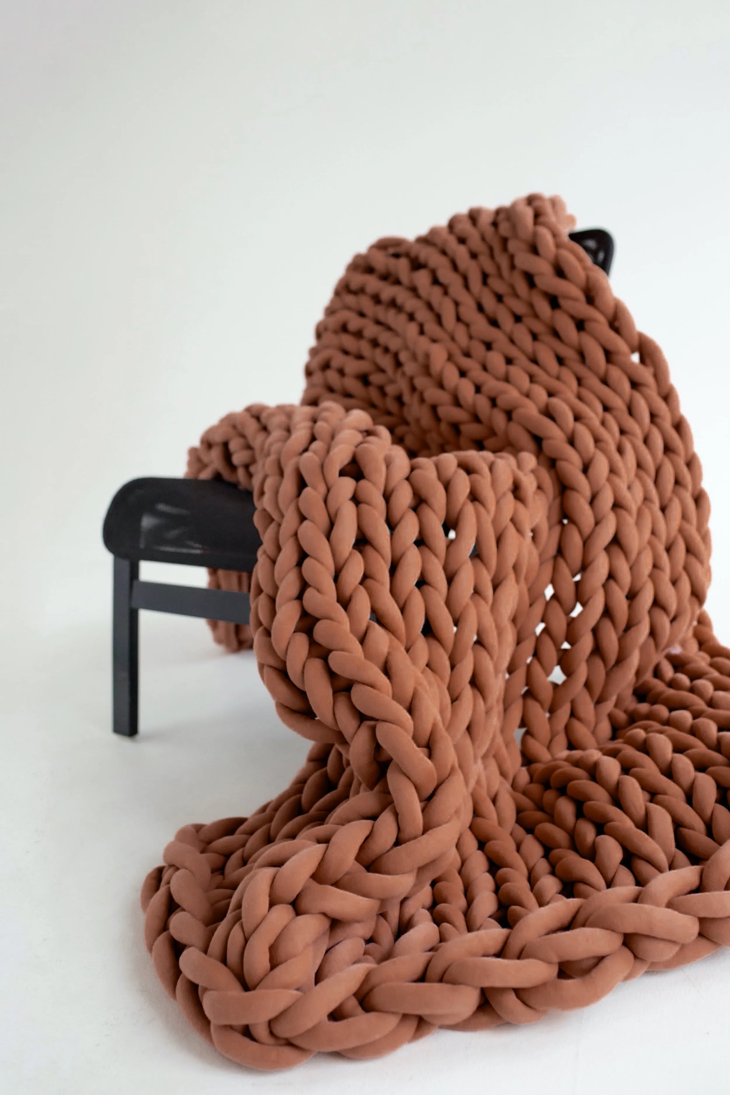 Tube yarn blanket, Single/Twin blanket 60”x80” (150x200 cm)